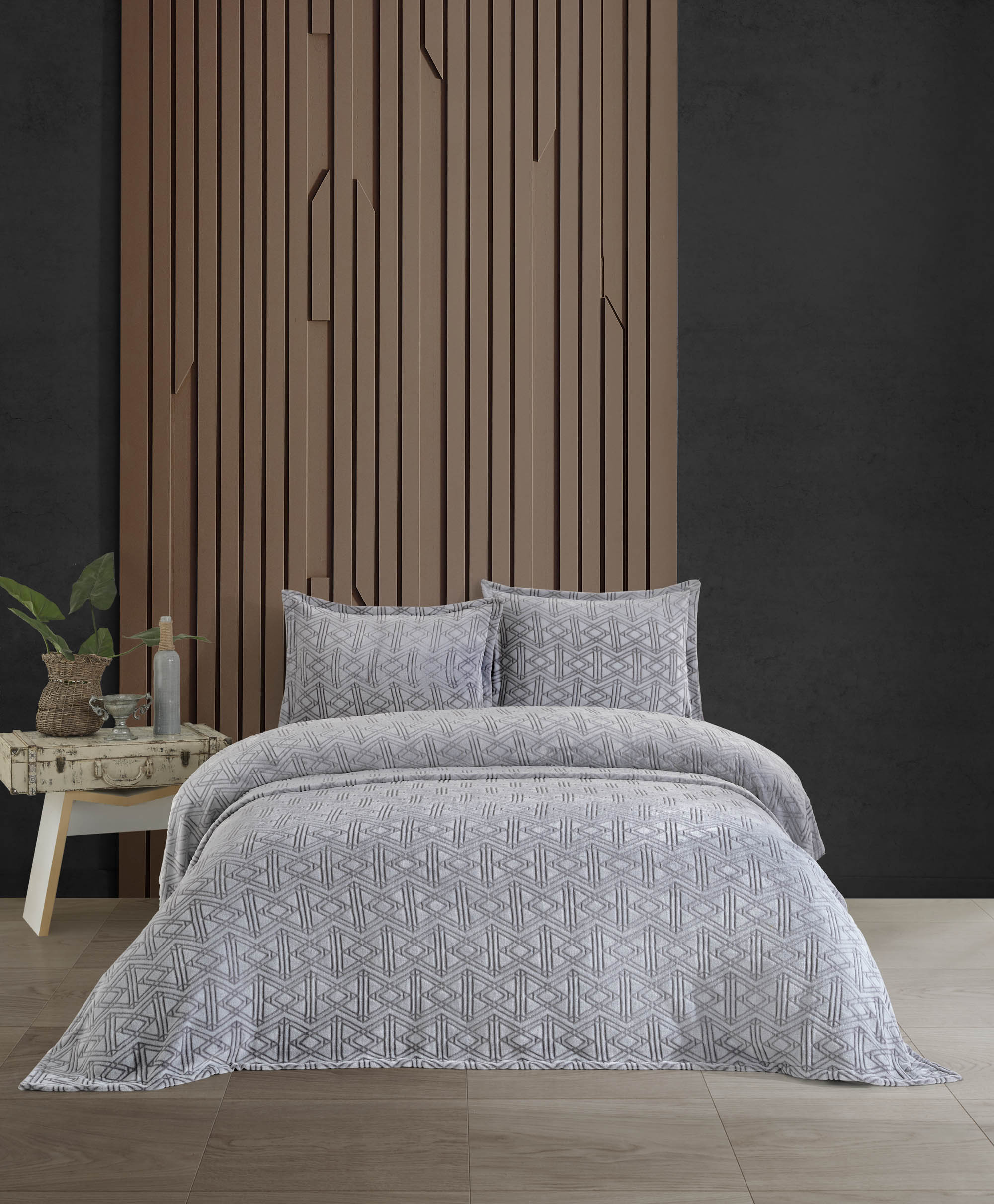 Kuschelige Tagesdecke Grau 260x220 cm mit 2 Kissenbezügen – leichte Wohndecke & Kuscheldecke