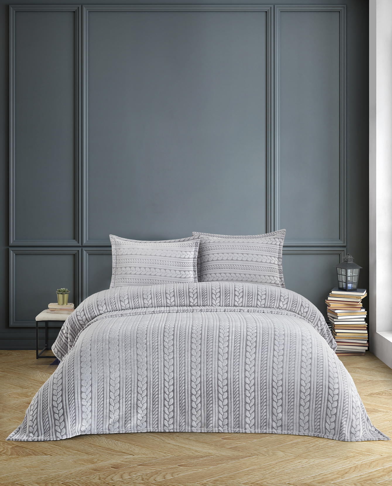 Kuschelige Tagesdecke Grau 260x220 cm mit 2 Kissenbezügen – leichte Wohndecke & Kuscheldecke